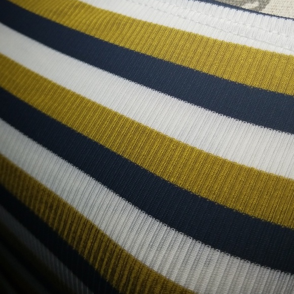 Cute bodycon yellow striped tie cami dress - Picture 2 of 6